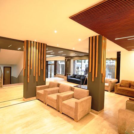 Hotel Del Inn By F9 Hotels - Near Igi Airport Ню Делхи Екстериор снимка